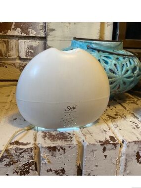 Saje Cream Aroma Breeze Oval Ultrasonic Diffuser with Soft Blue Glow
